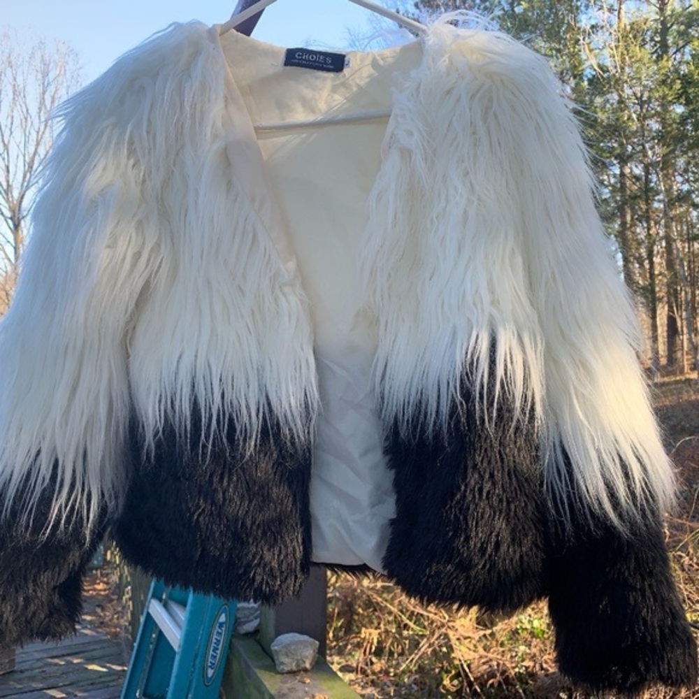 NEW WITH TAGS CHOIES Monochrome Faux Fur Jacket